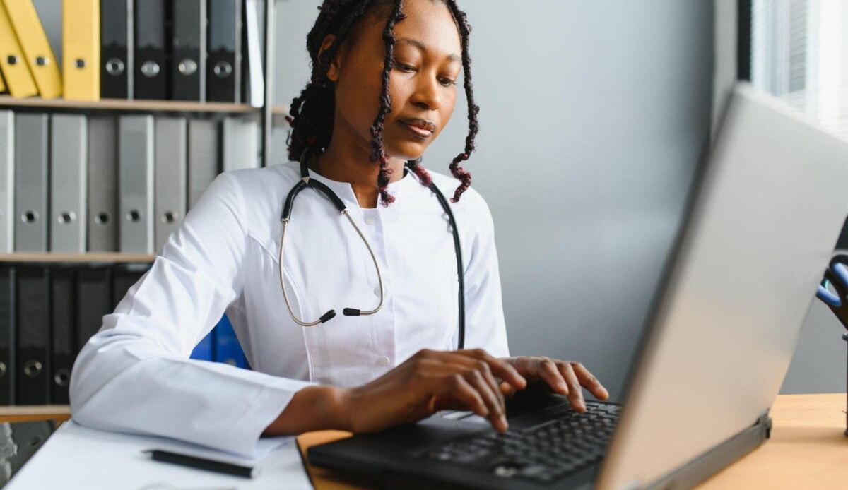 Por que a saúde digital está mudando os cuidados médicos?