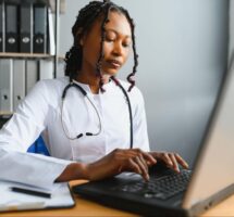 Por que a saúde digital está mudando os cuidados médicos?