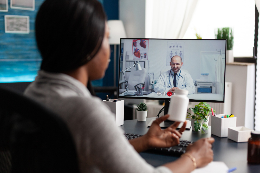 Telemedicina para empresas: por que a saúde da sua equipe não pode ficar presa ao presencial Telemedicina para empresas: por que a saúde da sua equipe não pode ficar presa ao presencial